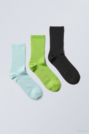 Weekday 3-pack Lova Shiny Socks ソックス レディース 青 緑 黒 Japan | T0N-1928