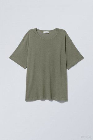 Weekday Boxy Relaxed T-shirt Tシャツ レディース カーキ Japan | U6N-7380