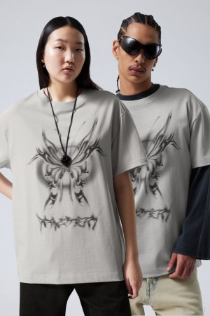 Weekday Oversized グラフィック Printed T-shirt Tシャツ メンズ Mystery Butterfly Japan | S8A-3719