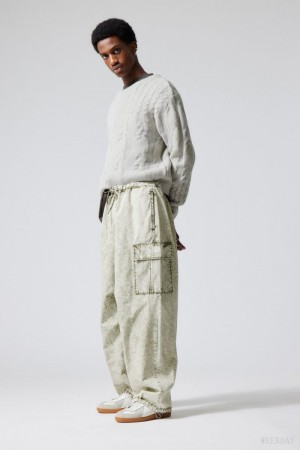 Weekday Parachute Loose Cargo Trousers ズボン メンズ カーキ Japan | H1H-4104