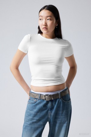 Weekday Slim Fitted T-shirt Tシャツ レディース 白 Japan | Q2A-4072