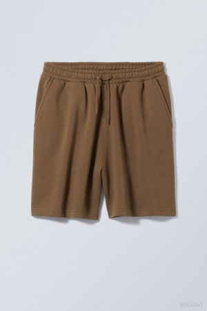 Weekday Standard Sweatshorts ショートパンツ メンズ 暗カーキ Japan | K6M-2038