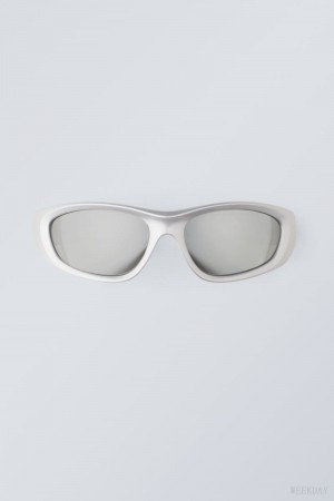 Weekday Trek Sunglasses サングラス レディース シルバー Japan | K7G-8254