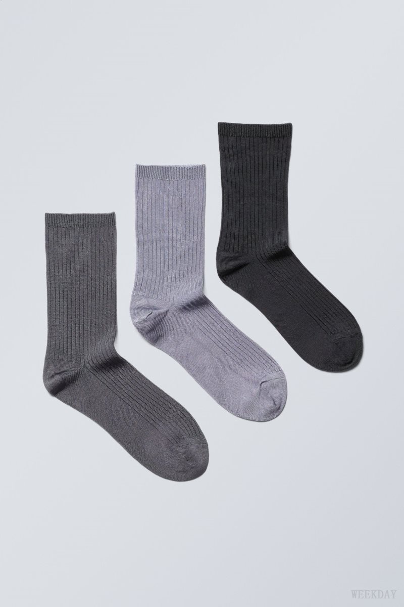 Weekday 3-pack Lova Shiny Socks ソックス レディース 暗グレー ライトグレー 黒 Japan | X6M-2040