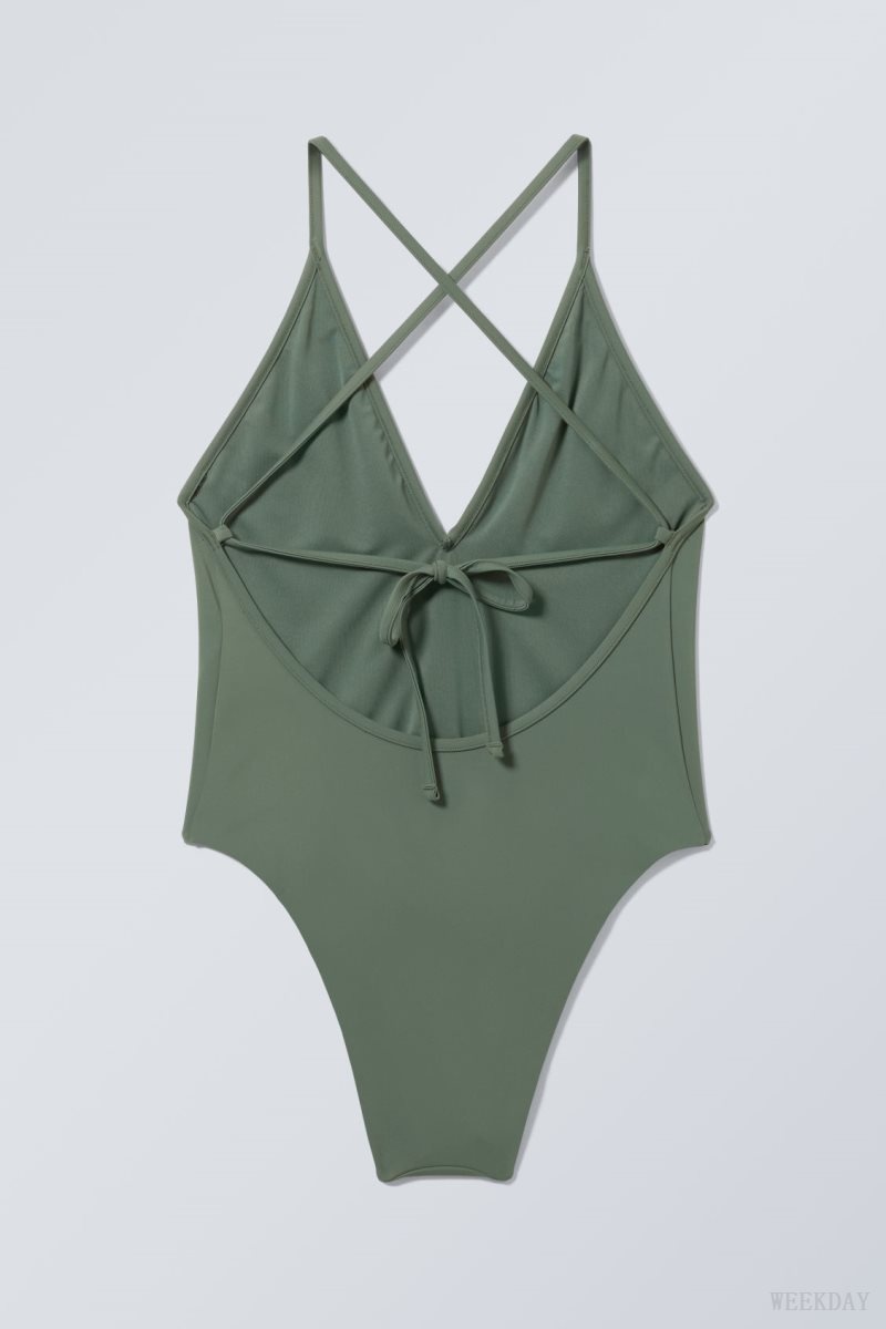 Weekday Deep V-neck Swimsuit 水着 レディース 緑 Japan | T7F-0153