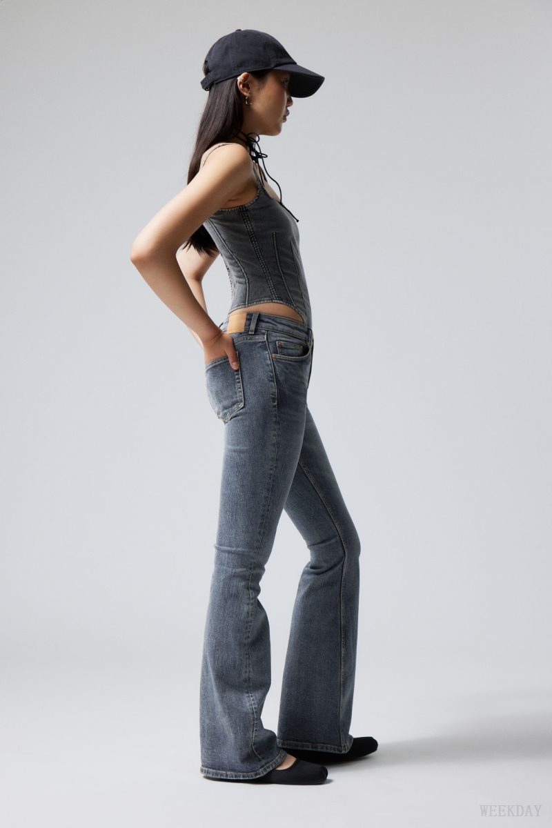 Weekday Flame Low Flared Jeans デニム レディース 青 Japan | J6P-1243