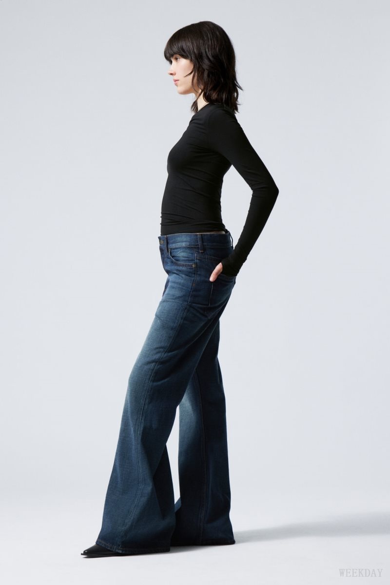 Weekday Grove Low Baggy Flared Jeans デニム レディース 青 Japan | E6A-9315